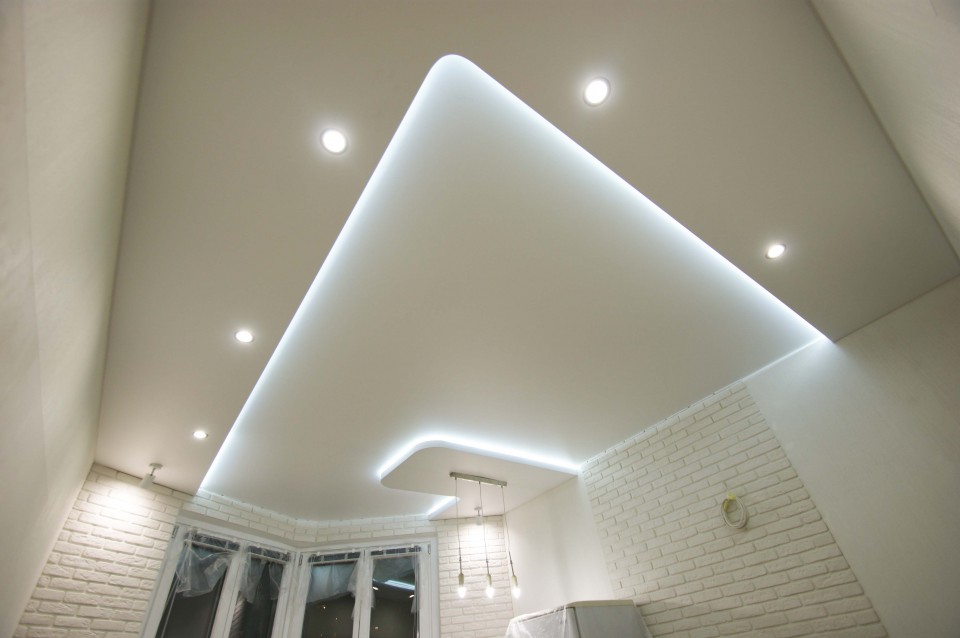 Заказать парящие натяжные потолки в г. Шиханы